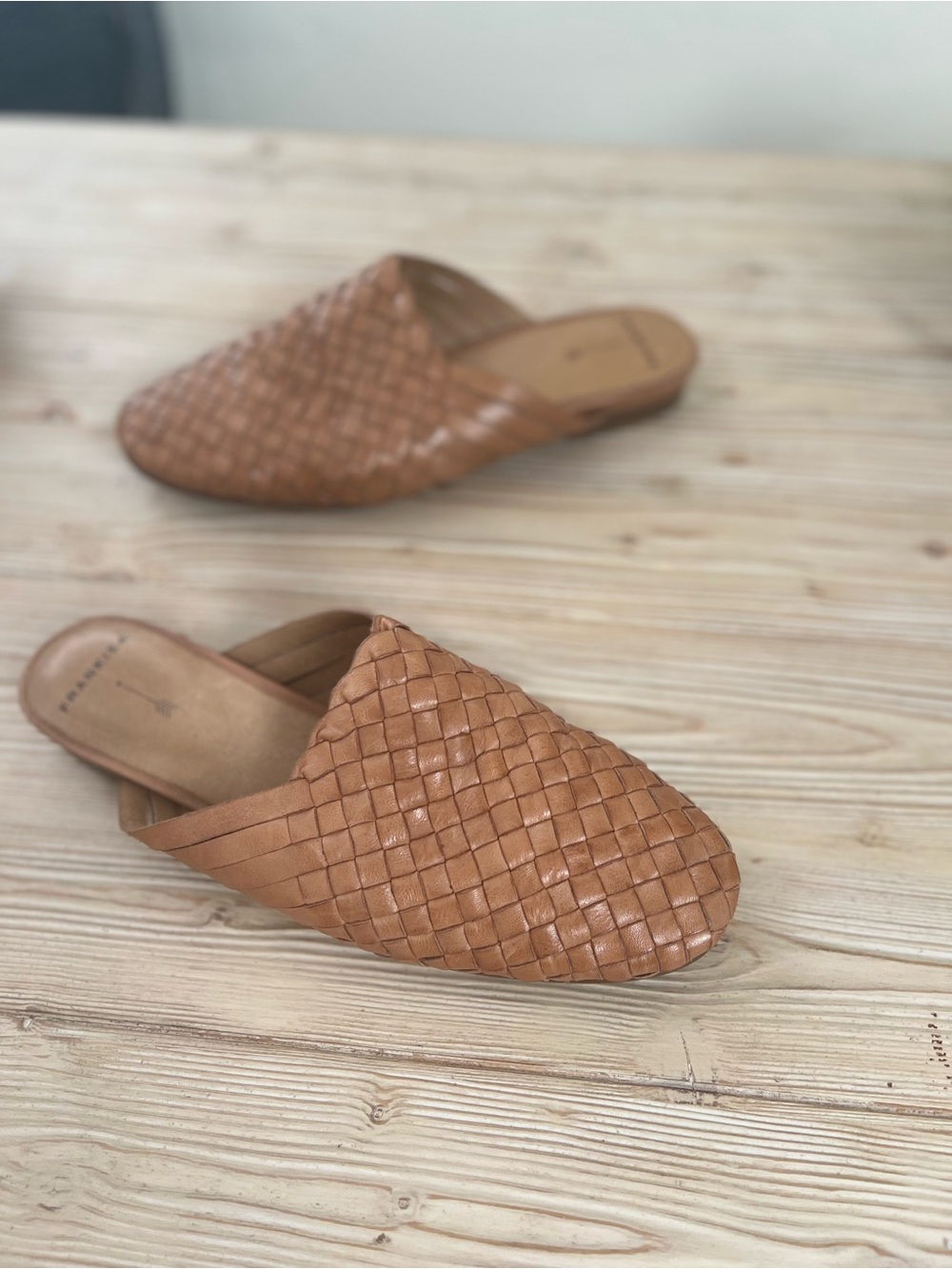 FRANKIE4 Woven Leather Mule Loafers Warm Tan Size 10